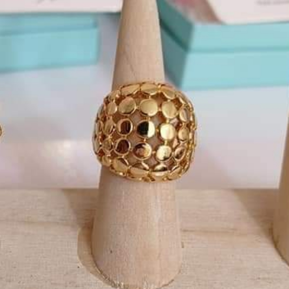 Gold lattice Ring